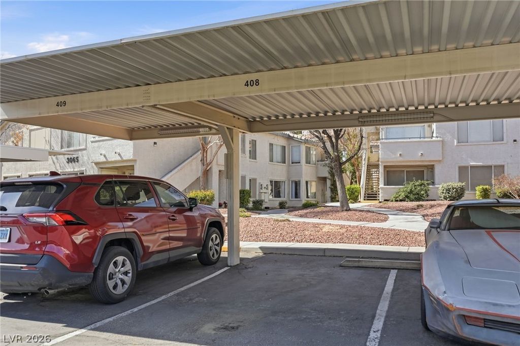 Image 36 of property listing at 3065 Casey Drive 101, Las Vegas, NV 89120
