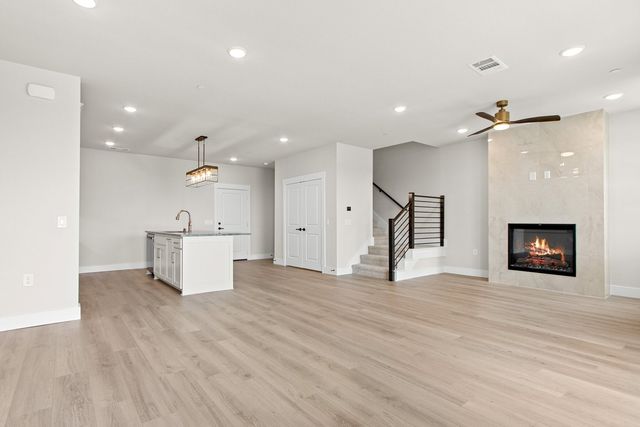 2884 Enfield, The Colony, TX 75056