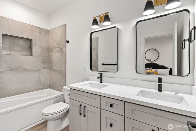 13902 Lakeview Way NW, Gig Harbor, WA 98329