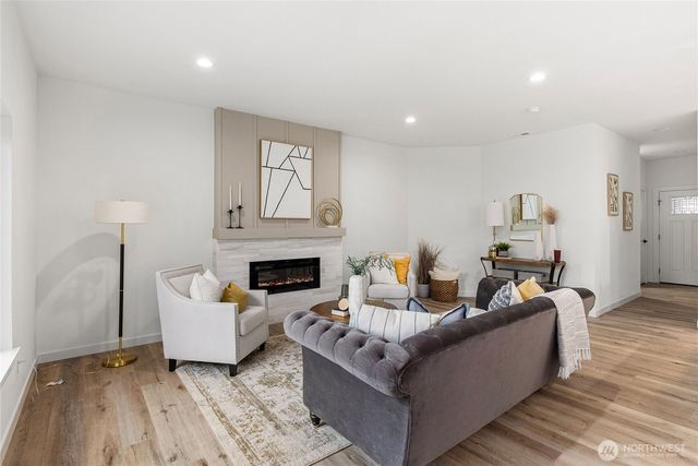 13902 Lakeview Way NW, Gig Harbor, WA 98329