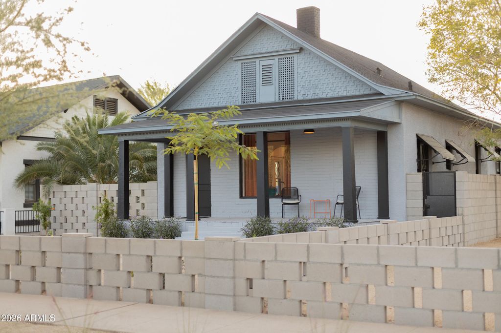 138 N 11TH Avenue, Phoenix, AZ 85007