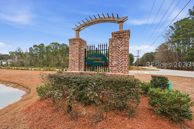 450 Sawmill Rd, Hardeeville, SC 29927