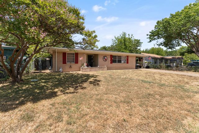 915 Liberty Drive, Irving, TX 75061