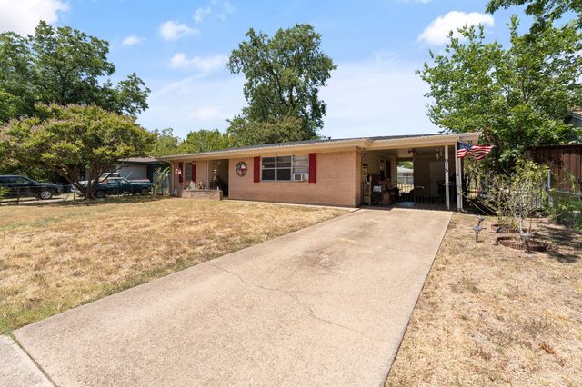 915 Liberty Drive, Irving, TX 75061