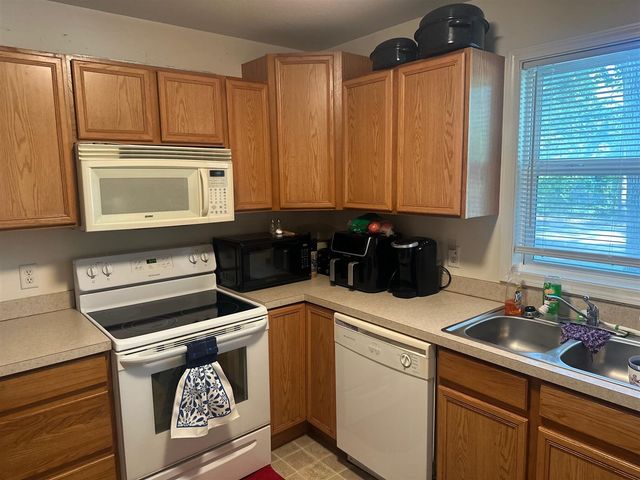 2883 Austin Street, Muskegon, MI 49444