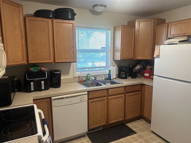 2883 Austin Street, Muskegon, MI 49444