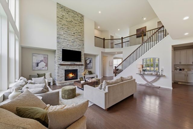 2605 Timber Glen Drive, Ann Arbor, MI 48108