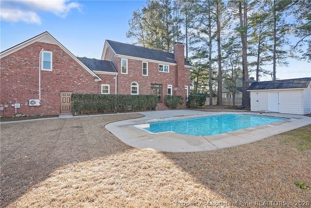 5400 Labrador Drive, Hope Mills, NC 28348