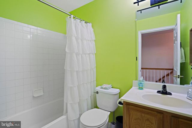 6751 VILLAGE PARK DR, Greenbelt, MD 20770