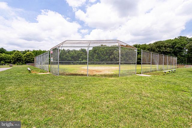 6751 VILLAGE PARK DR, Greenbelt, MD 20770