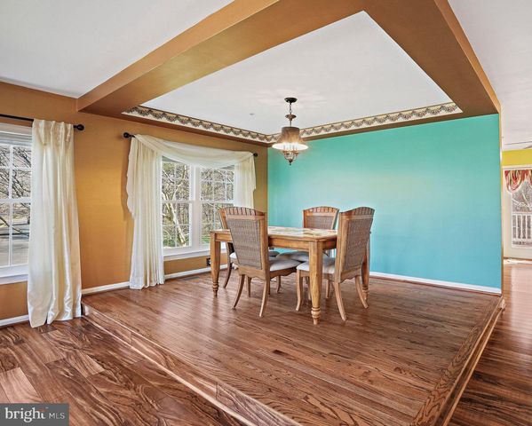 6751 VILLAGE PARK DR, Greenbelt, MD 20770