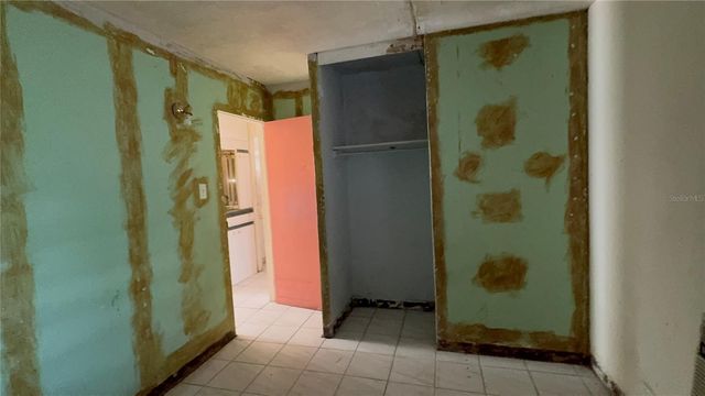 GERONA URB VISTAMAR 613, Carolina, PR 00983