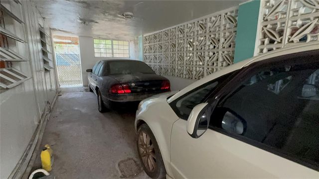 GERONA URB VISTAMAR 613, Carolina, PR 00983