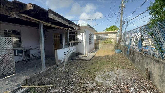 GERONA URB VISTAMAR 613, Carolina, PR 00983