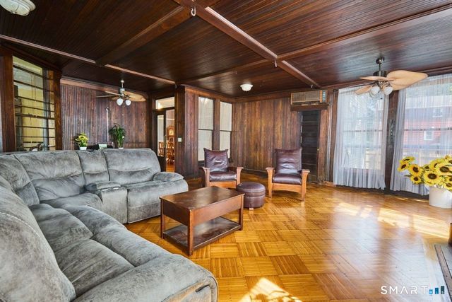 89 Sherland Avenue, New Haven, CT 06513