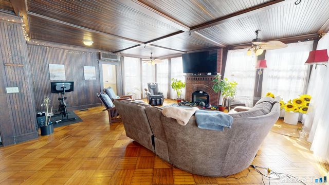 89 Sherland Avenue, New Haven, CT 06513