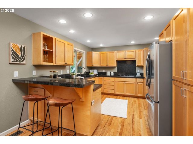 260 Nw TORREY VIEW Dr, Portland, OR 97229