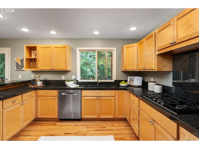 260 Nw TORREY VIEW Dr, Portland, OR 97229