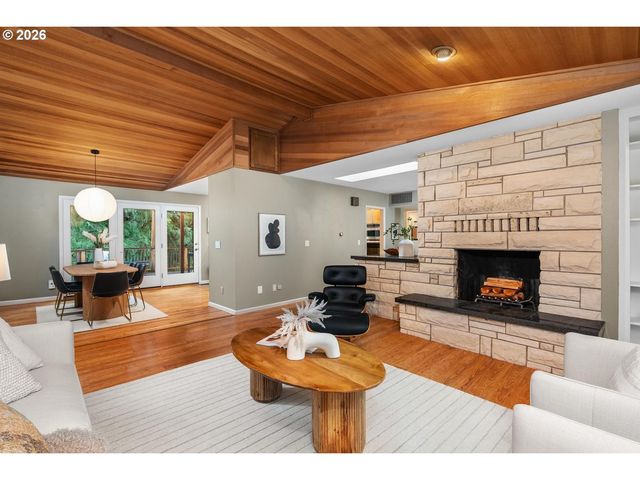 260 Nw TORREY VIEW Dr, Portland, OR 97229