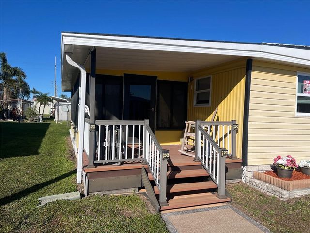 11300 124TH AVENUE 70, Largo, FL 33778