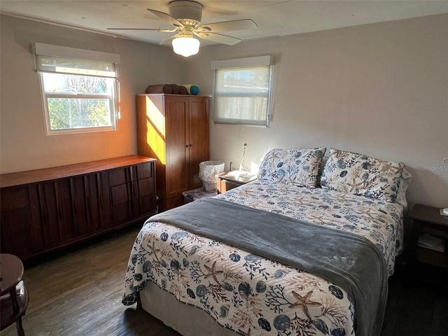 11300 124TH AVENUE 70, Largo, FL 33778