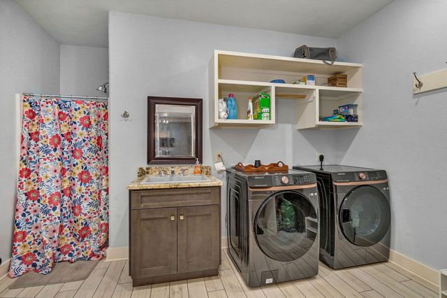 3065 S Somer Lane, Republic, MO 65738