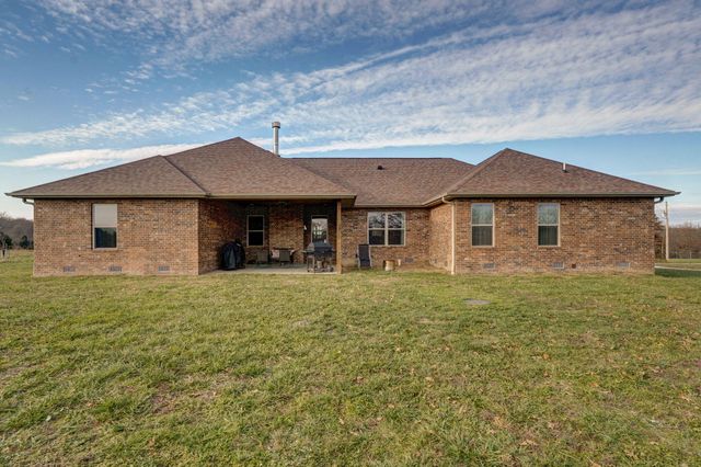 3065 S Somer Lane, Republic, MO 65738