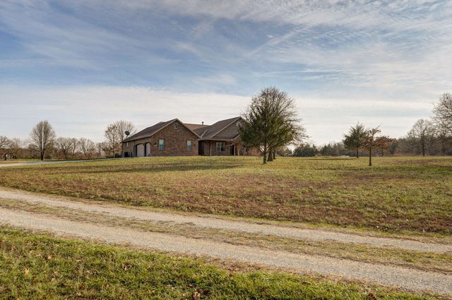 3065 S Somer Lane, Republic, MO 65738