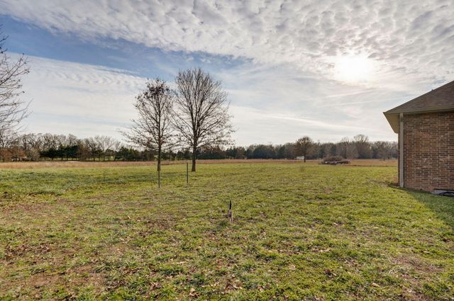 3065 S Somer Lane, Republic, MO 65738