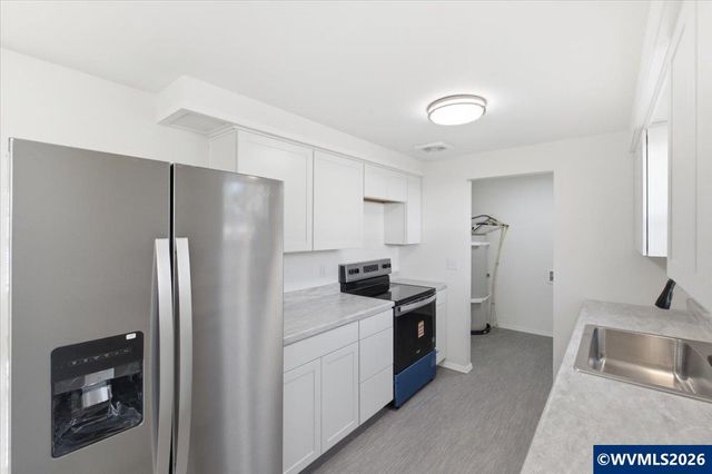 635 Missouri Av S, Salem, OR 97302