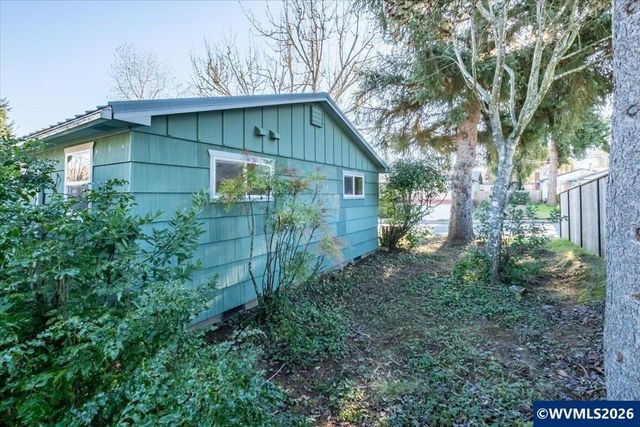 635 Missouri Av S, Salem, OR 97302