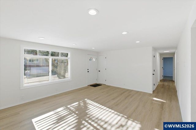 635 Missouri Av S, Salem, OR 97302