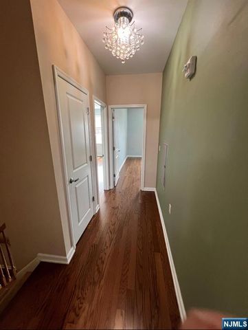 1209 Summit Avenue 402, Jersey City, NJ 07307