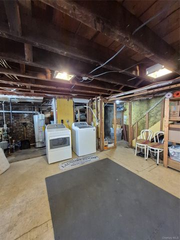 327 E Pine Street, Long Beach, NY 11561