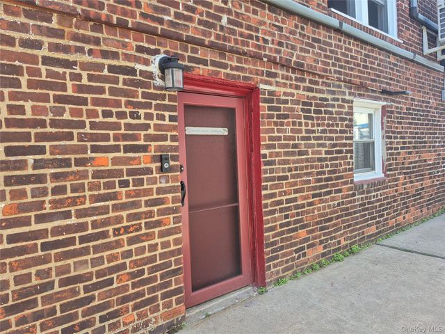 327 E Pine Street, Long Beach, NY 11561