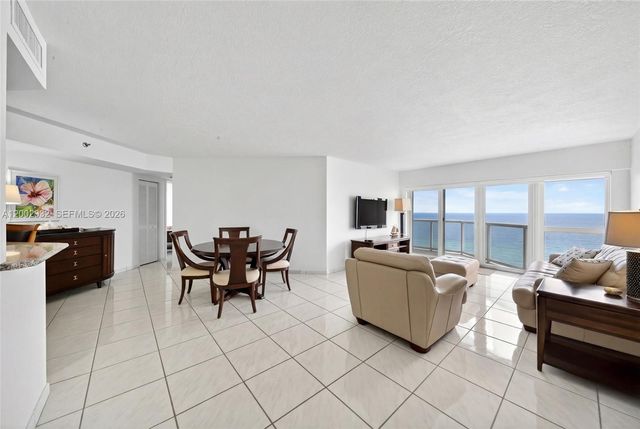 6767 Collins Ave 1609, Miami Beach, FL 33141