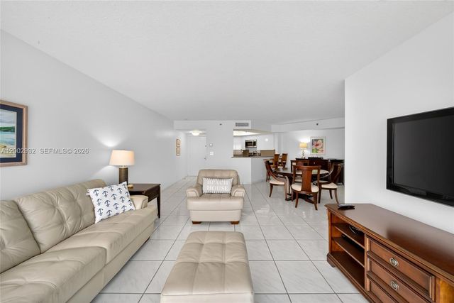 6767 Collins Ave 1609, Miami Beach, FL 33141