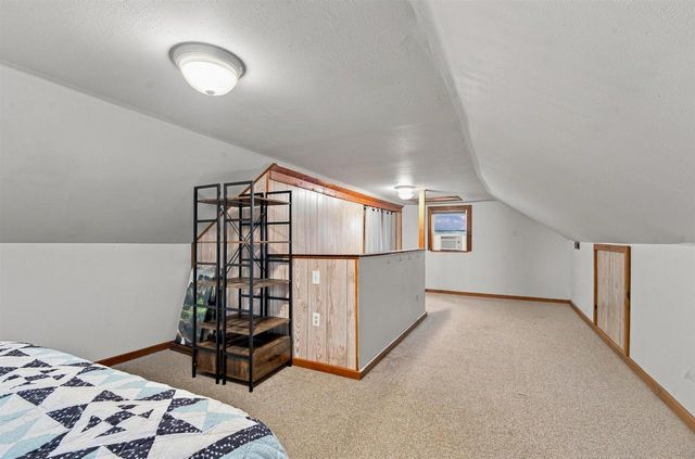 5 ARMSTRONG COURT, Kaukauna, WI 54130