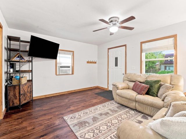 5 ARMSTRONG COURT, Kaukauna, WI 54130