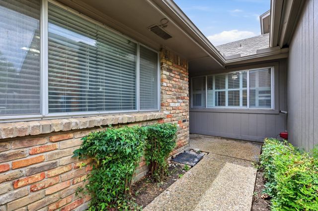 9624 Highland View Drive, Dallas, TX 75238