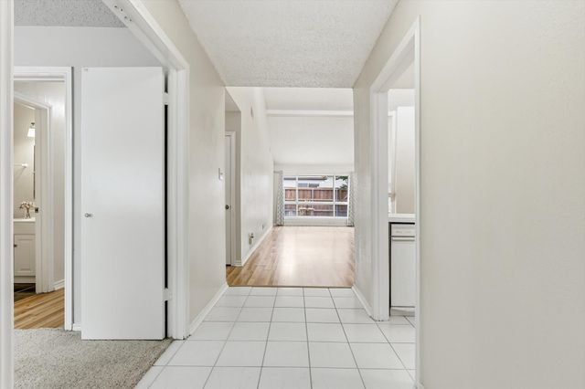 9624 Highland View Drive, Dallas, TX 75238