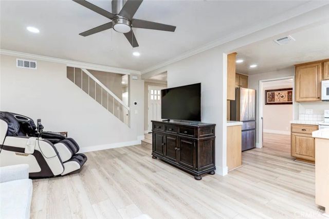 6401 E Nohl Ranch 3, Anaheim, CA 92807