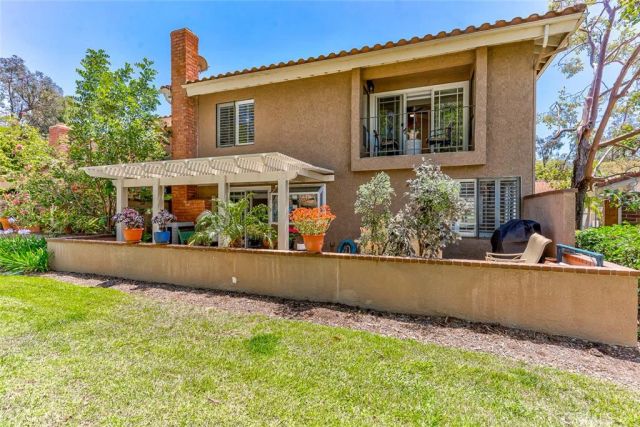 6401 E Nohl Ranch 3, Anaheim, CA 92807