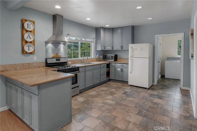2500 Lincoln Park Ave, Los Angeles, CA 90031