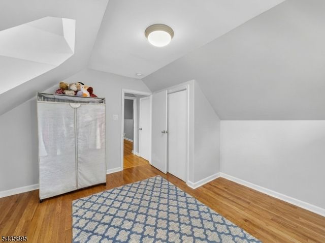 89 Leo St, Edison Twp., NJ 08817