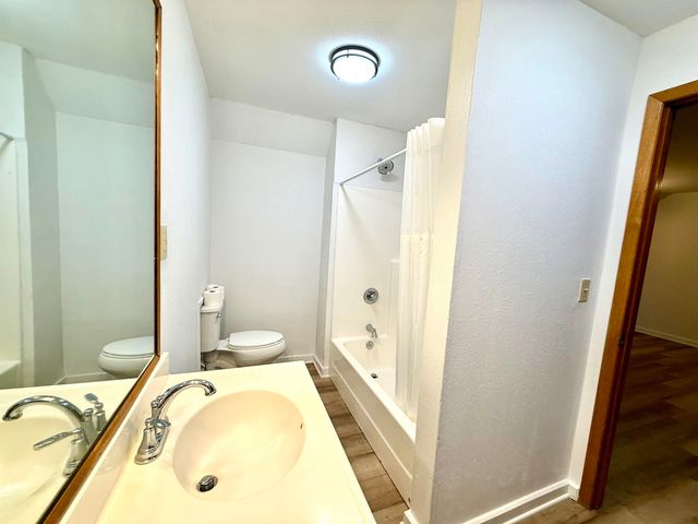 411 FM 2198, Karnack, TX 75661