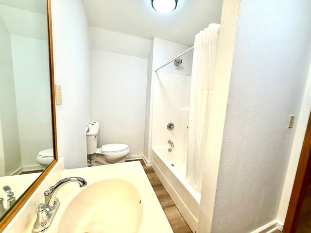 411 FM 2198, Karnack, TX 75661