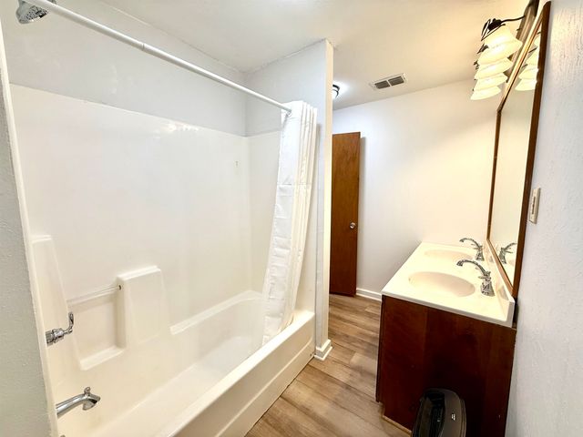 411 FM 2198, Karnack, TX 75661