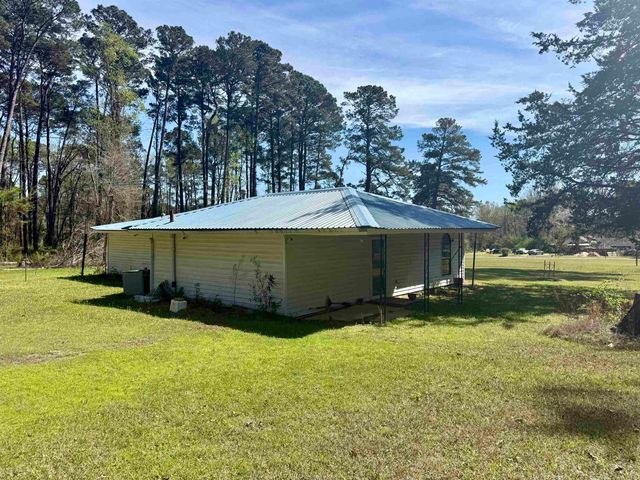 411 FM 2198, Karnack, TX 75661