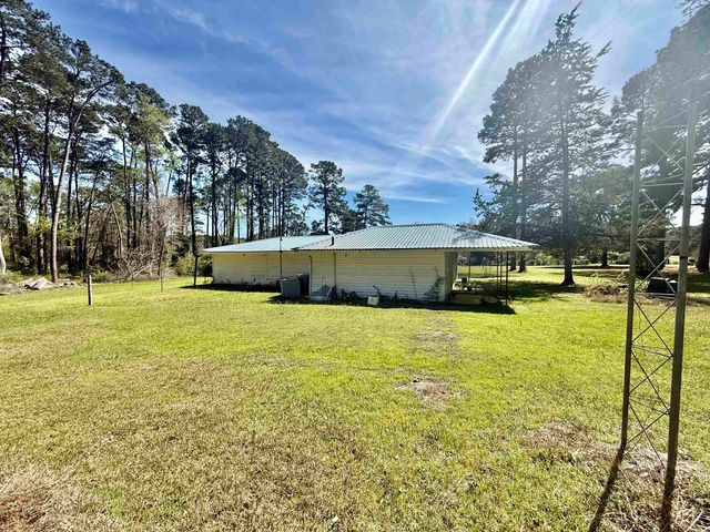 411 FM 2198, Karnack, TX 75661